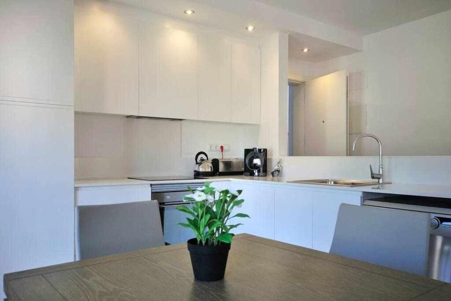 Stunning Apartment W Amazing Views In Gerona Exterior foto
