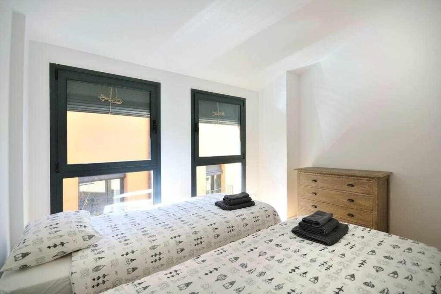 Stunning Apartment W Amazing Views In Gerona Exterior foto